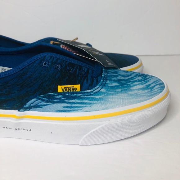 Classic Vans - Picture 3 of 10